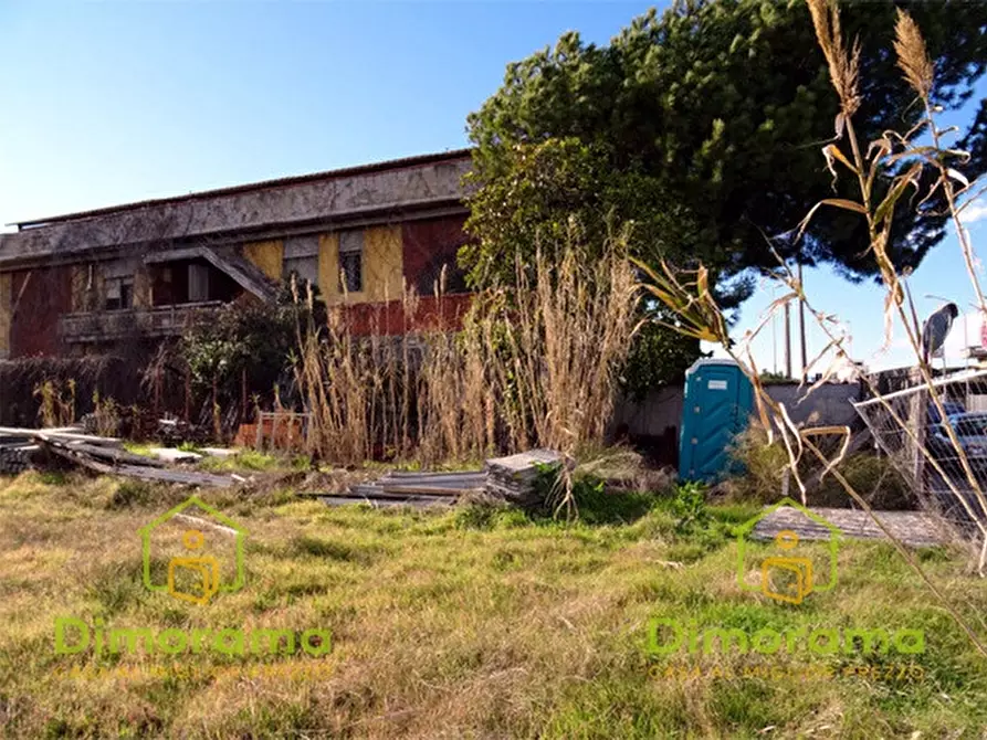 Immagine 1 di Terreno edificabile in vendita  in Via delle Pinete a Carrara