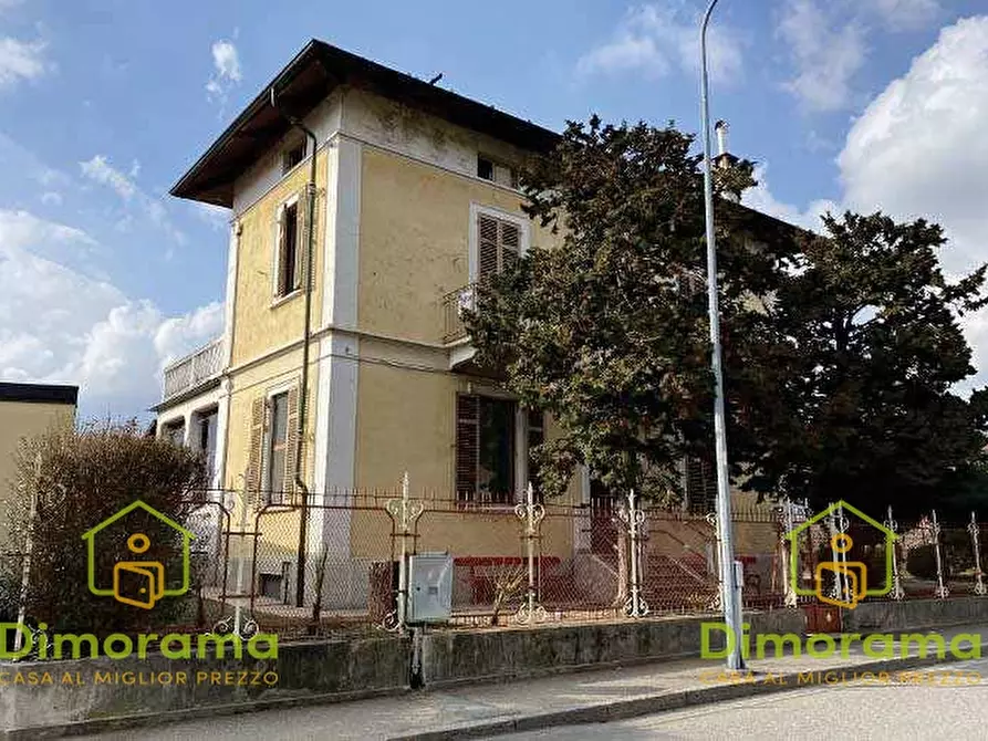 Immagine 1 di Appartamento in vendita  in Via Carlo Antonio Coda 27 a Biella
