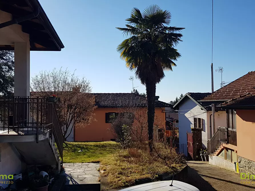 Immagine 1 di Appartamento in vendita  in Via Santuario d'Oropa 259/261 a Biella
