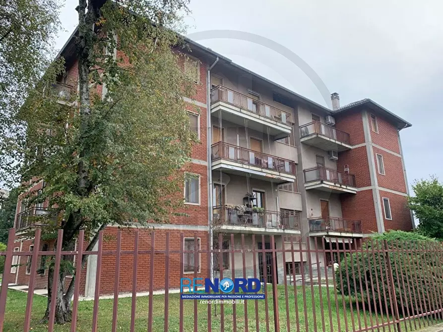 Immagine 1 di Appartamento in affitto  in Via Basilicata a Pavia