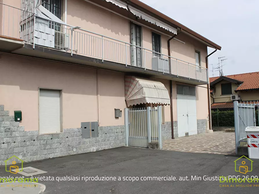 Immagine 1 di Appartamento in vendita  in Via Piave 9 a Busnago