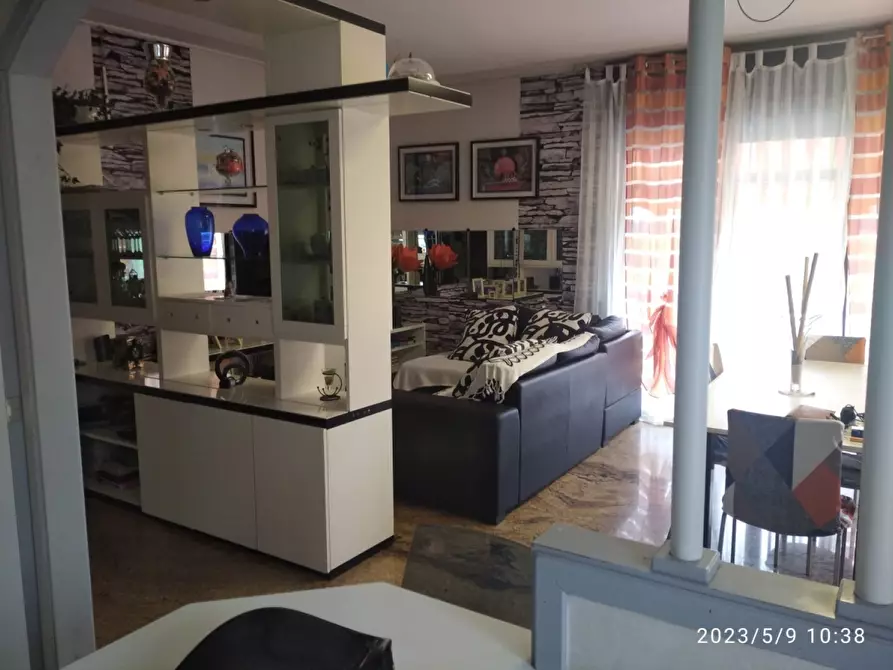 Immagine 1 di Appartamento in vendita  in via L. Di Bernardo a Iseo