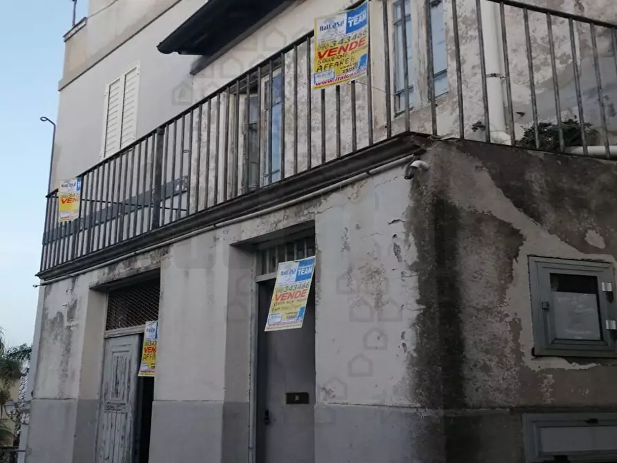 Immagine 1 di Villa in vendita  in Via Largo XX Settembre a San Pier Niceto