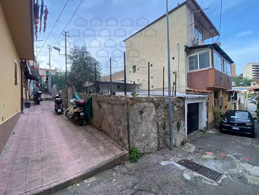 Immagine 1 di Villa in vendita  in Viale Annunziata a Messina