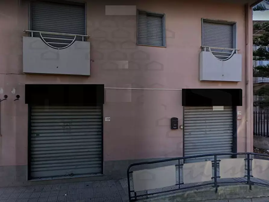Immagine 1 di Negozio in affitto  in Via Nazionale a Villafranca Tirrena