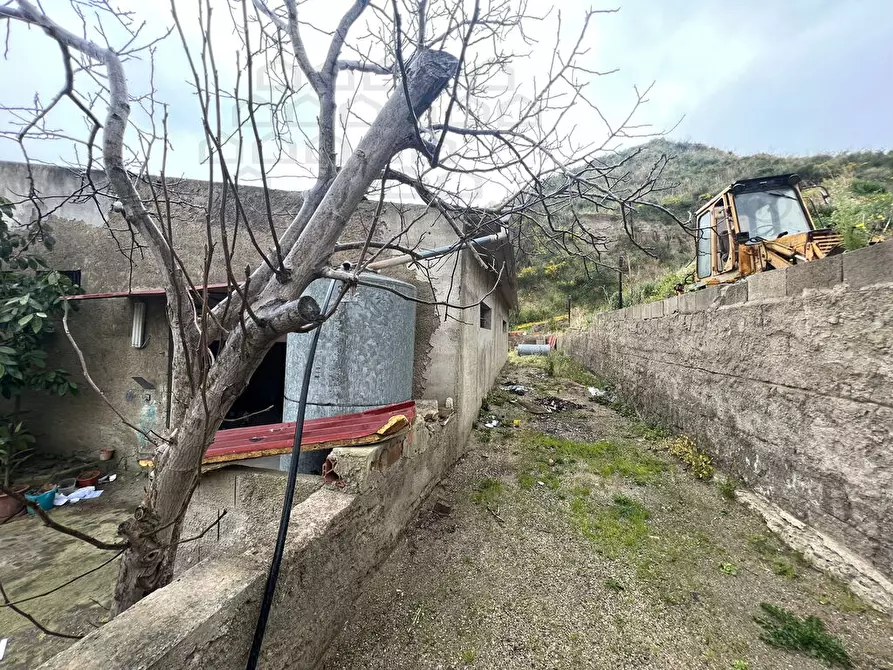 Immagine 1 di Terreno edificabile in vendita  in Fiumara Guardia a Messina
