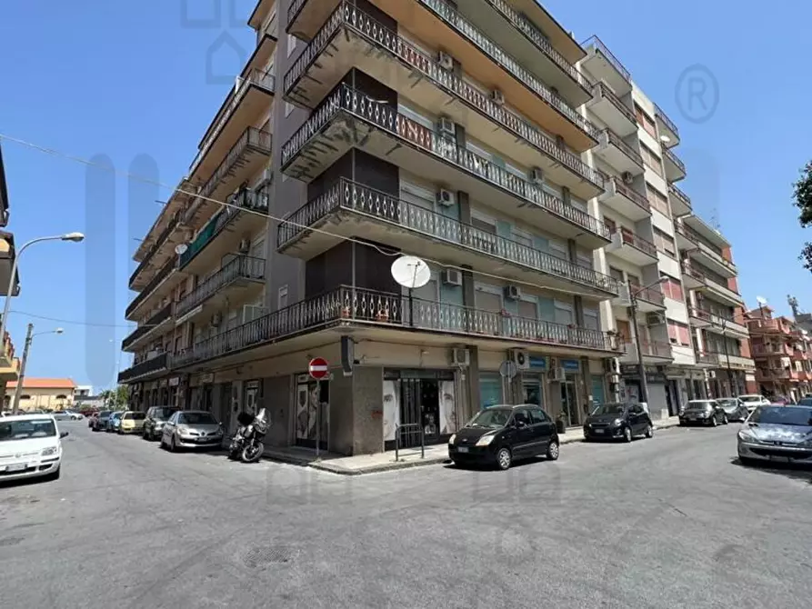 Immagine 1 di Appartamento in vendita  in Piazza Trento a Barcellona Pozzo Di Gotto
