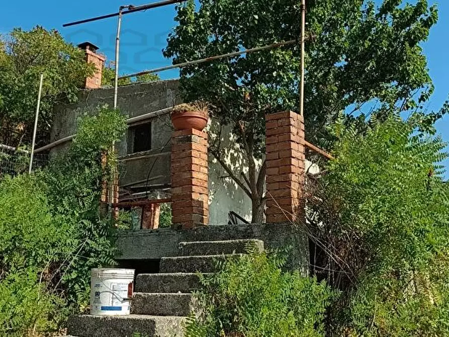 Immagine 1 di Villa in vendita  in Mili San Pietro a Messina