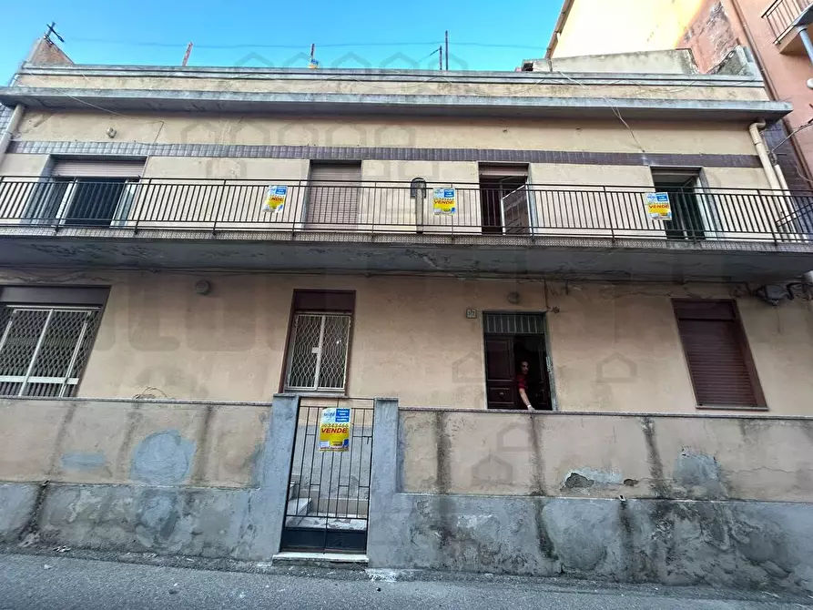 Immagine 1 di Villa in vendita  in Via Comunale Santo a Messina