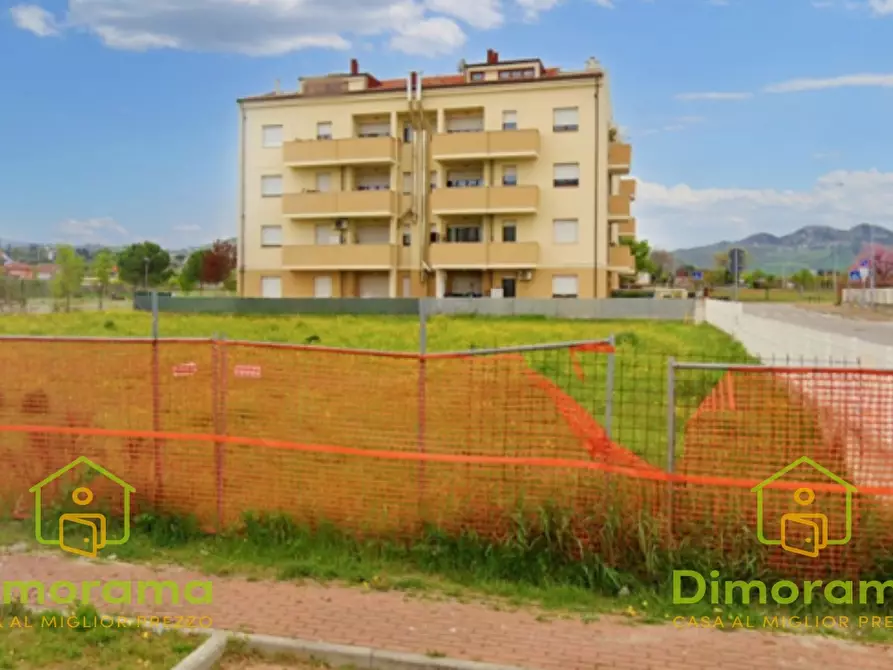 Immagine 1 di Terreno edificabile in vendita  in loc. corpolo  via benigno zaccagnini /via caduti del soccorso aereo  n. snc a Rimini