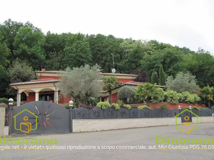 Immagine 1 di Villa in vendita  in VIA FILIPPO DA PIETRACUTA a Monte Cerignone