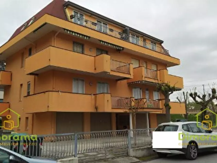 Immagine 1 di Appartamento in vendita  in Via Vittorio Alfieri n.7 a Bellaria-Igea Marina