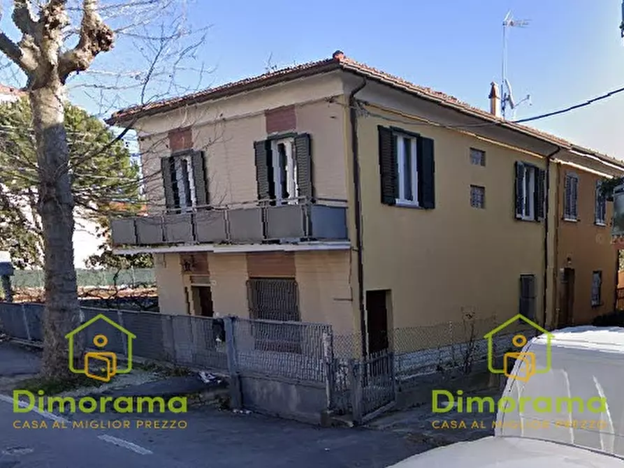 Immagine 1 di Appartamento in vendita  in Viale Palotta n. 30 a Rimini