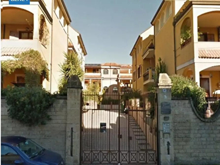 Immagine 1 di Appartamento in vendita  in VIA EMANUELE CAMPOLONGO a Maddaloni