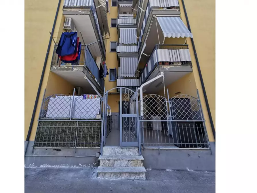Immagine 1 di Appartamento in vendita  in VIA LUIGI VANVITELLI a Casalnuovo Di Napoli