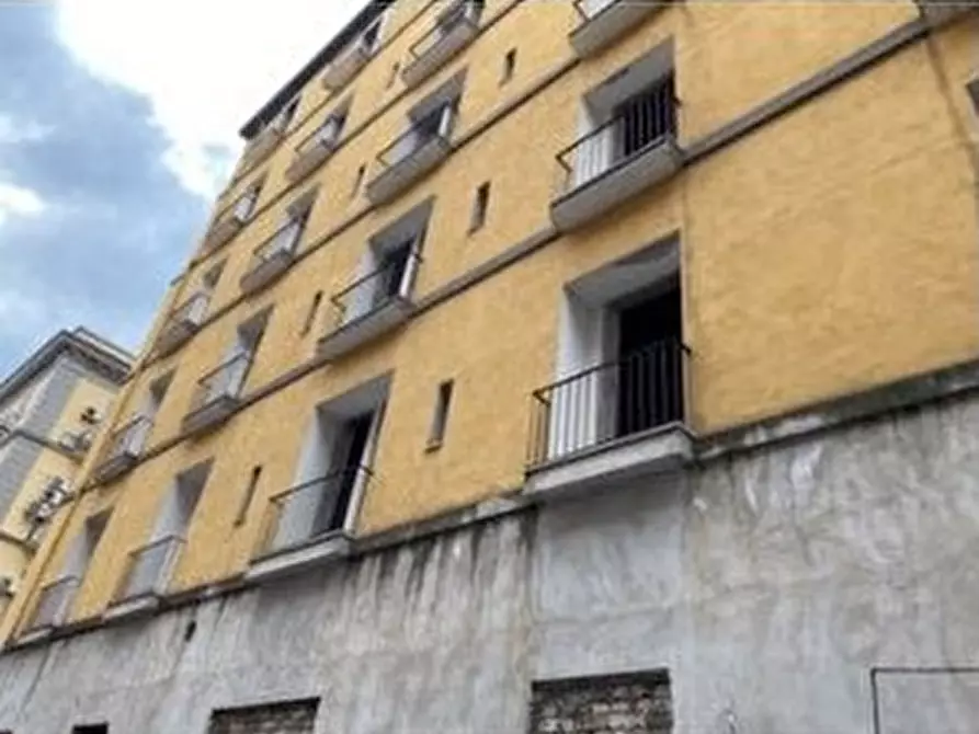 Immagine 1 di Appartamento in vendita  in VIA MACEDONIO MELLONI a Napoli