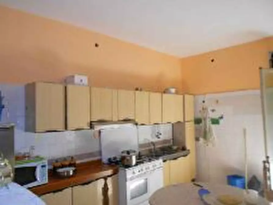 Immagine 1 di Appartamento in vendita  in VIA LICOLA MARE L.10 a Giugliano In Campania