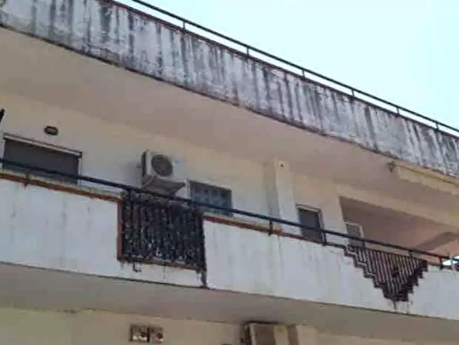 Immagine 1 di Appartamento in vendita  in CORSO L. EINAUDI a Cercola