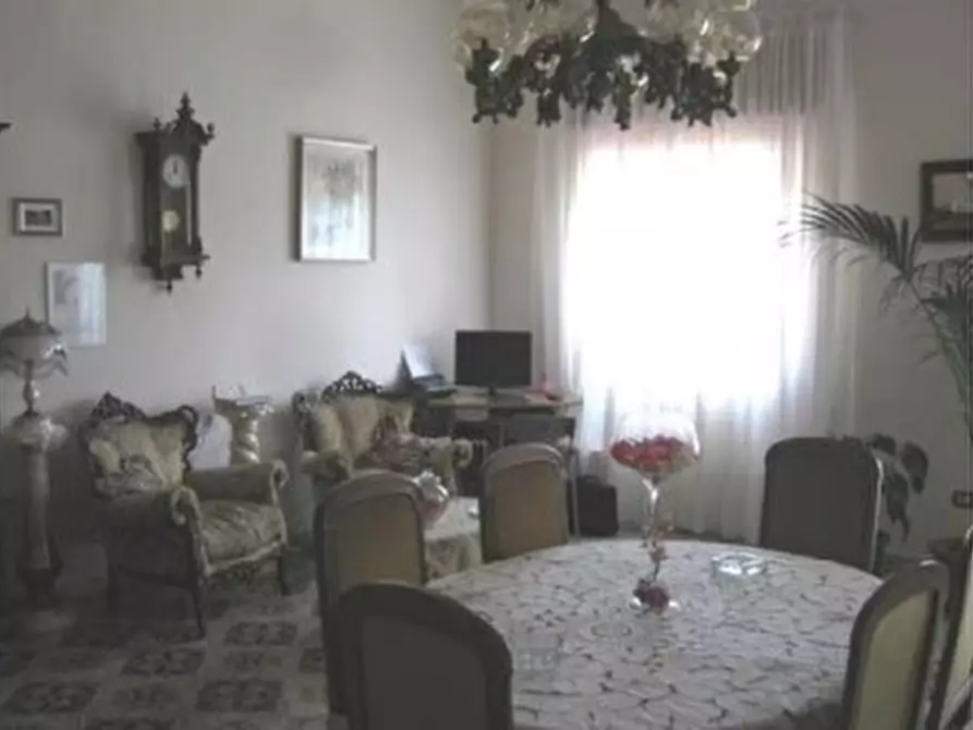 Immagine 1 di Appartamento in vendita  in VIA LAMIA a Maddaloni