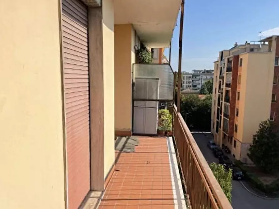 Immagine 1 di Appartamento in vendita  in VIALE MEDAGLIE D'ORO a Mantova
