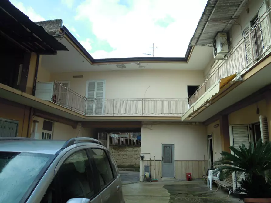 Immagine 1 di Appartamento in vendita  in VIA LUIGI CATERINO VICO 4 a San Cipriano D'aversa