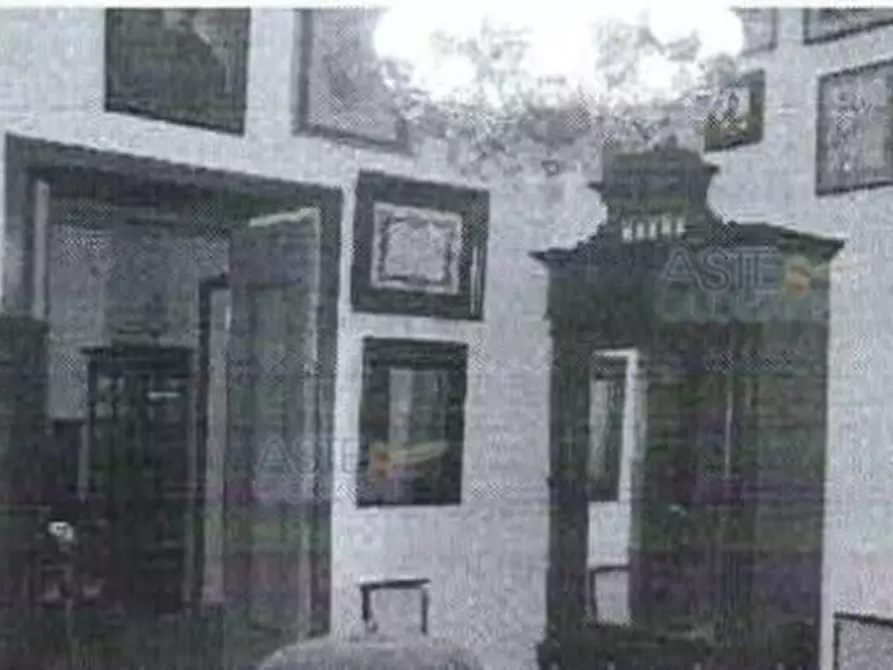 Immagine 1 di Palazzo in vendita  in CORSO GARIBALDI a Bacoli