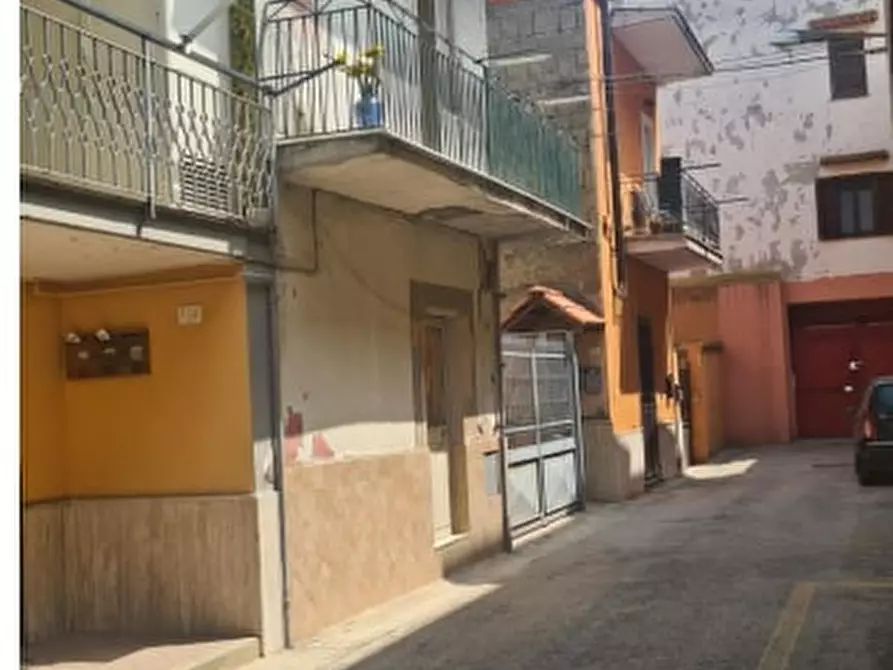 Immagine 1 di Appartamento in vendita  in via Crocelle a Qualiano