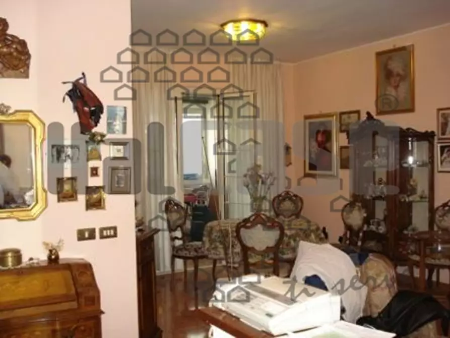 Immagine 1 di Appartamento in vendita  in Via Carlo Marx a Milano