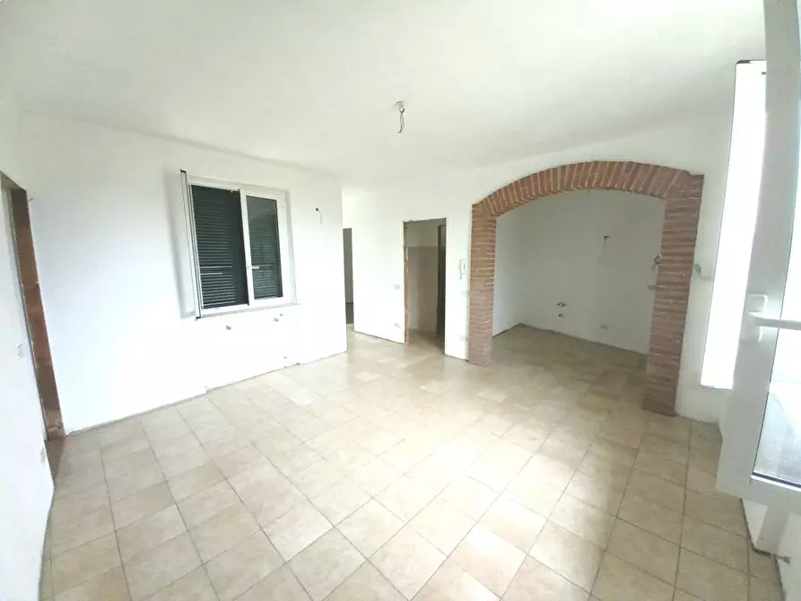 Immagine 1 di Appartamento in vendita  a Albuzzano