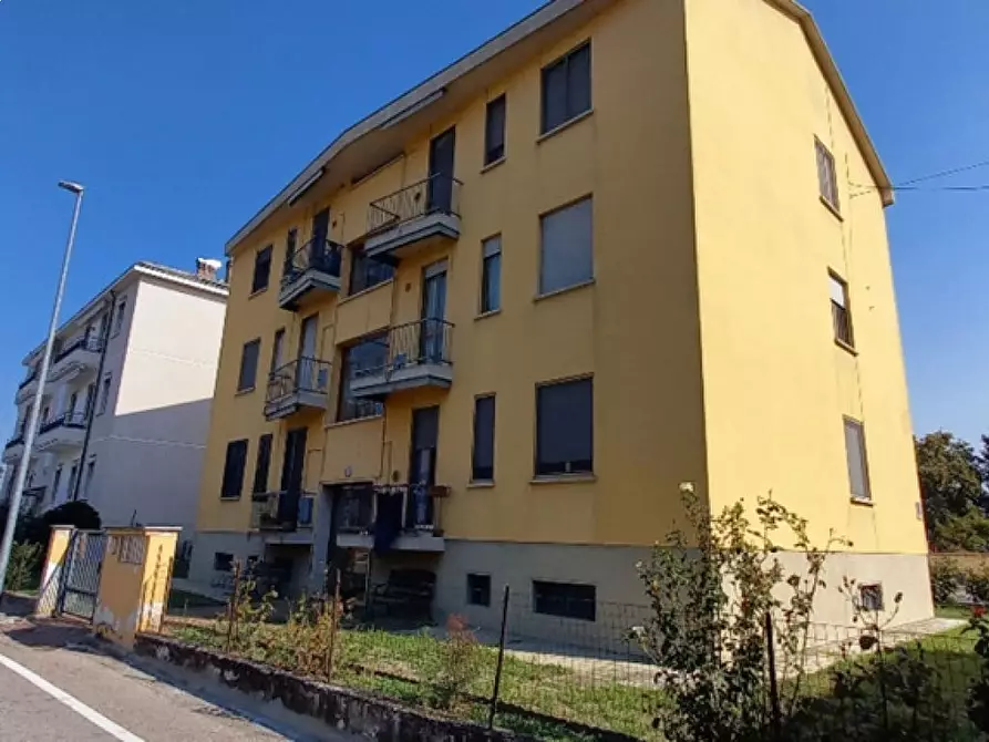 Immagine 1 di Appartamento in vendita  a San Martino In Strada
