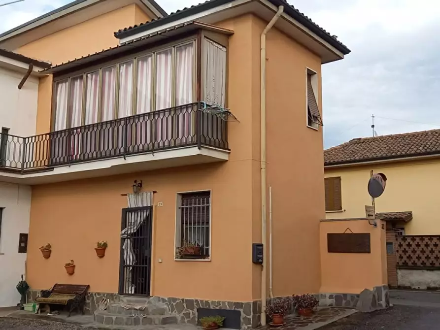 Immagine 1 di Villa in vendita  a Miradolo Terme