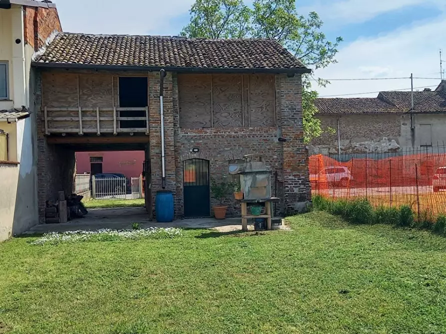 Immagine 1 di Rustico / casale in vendita  a Chignolo Po