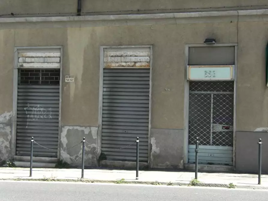 Immagine 1 di Posto auto in vendita  a Trieste