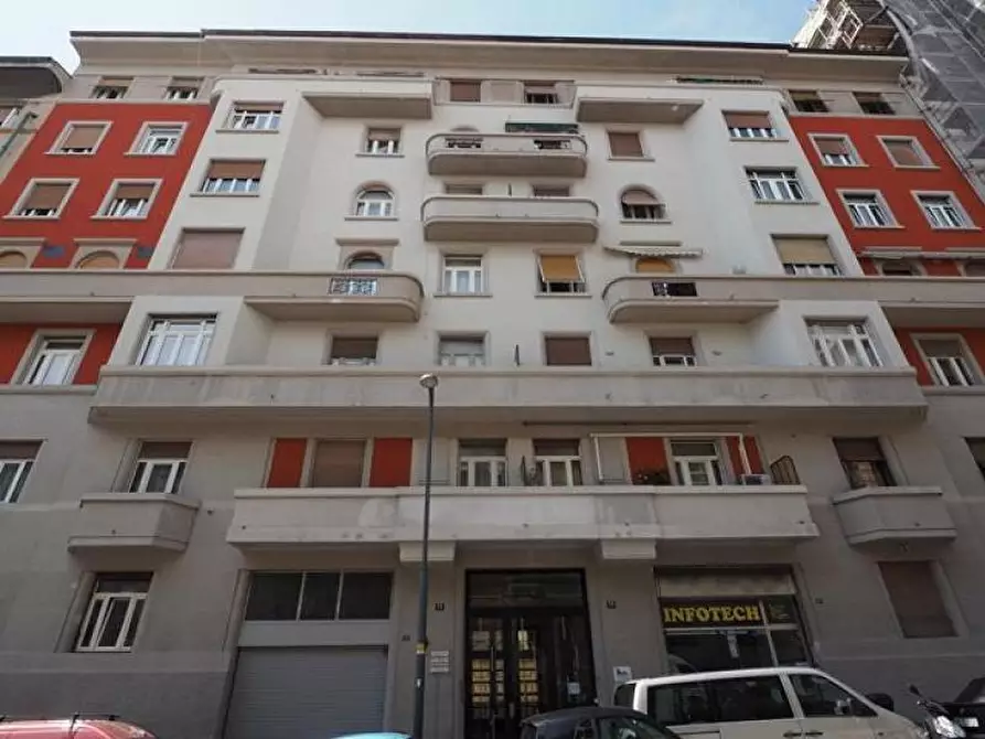 Immagine 1 di Ufficio in affitto  a Trieste