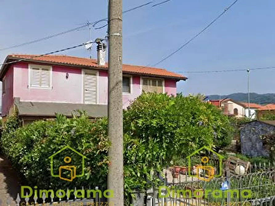 Immagine 1 di Villa in vendita  in Via Ponticelli  37 a Pieve A Nievole
