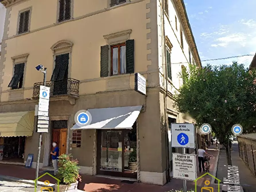 Immagine 1 di Ufficio in vendita  in Viale Don Giovanni Minzoni  N°19 a Montecatini Terme