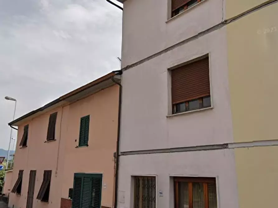 Immagine 1 di Appartamento in vendita  in via Giuseppe Garibaldi  98 a Chiesina Uzzanese