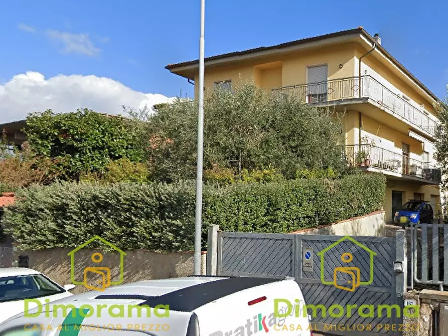 Immagine 1 di Appartamento in vendita  in VIA PAPA GIOVANNI XXIII 171 a Monsummano Terme