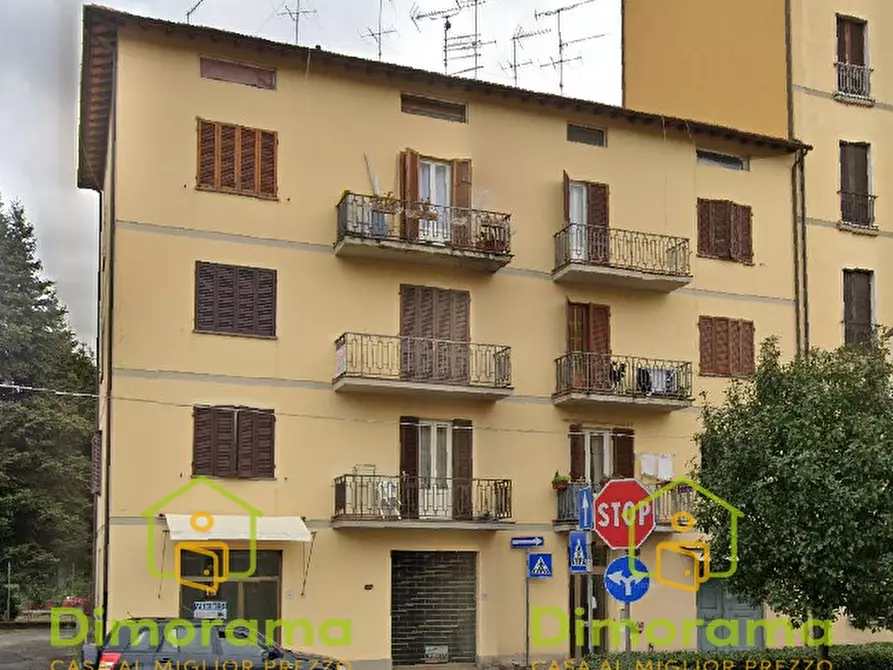 Immagine 1 di Appartamento in vendita  in VIA LEOPOLDO GALEOTTI  19 a Pescia