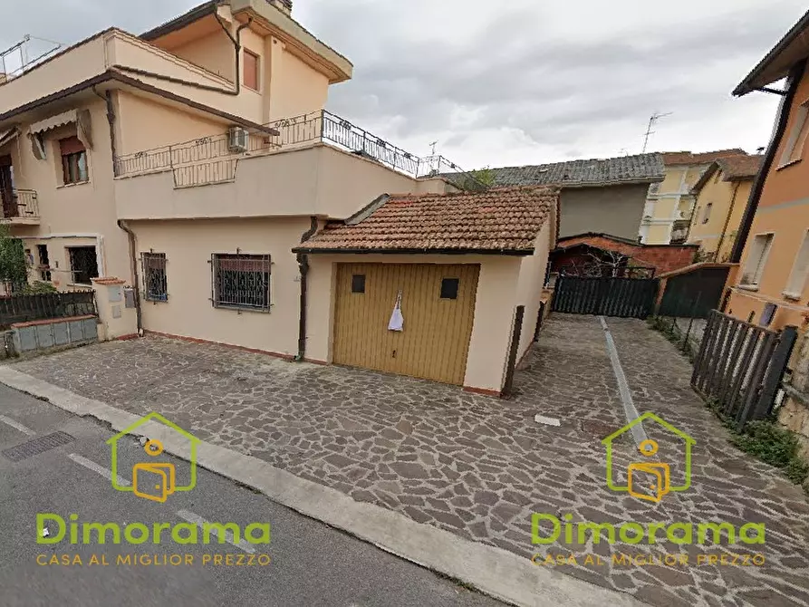 Immagine 1 di Appartamento in vendita  in Via Luigi Pirandello 3 a Marliana