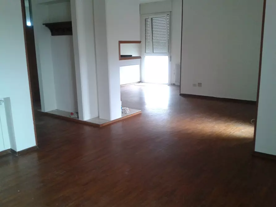 Immagine 1 di Appartamento in vendita  in vicolo dei francesi a Ravenna
