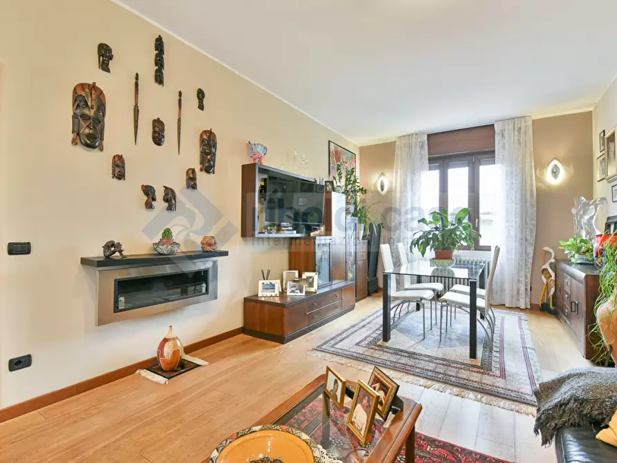 Immagine 1 di Appartamento in vendita  in VIA ADDA a Busto Garolfo