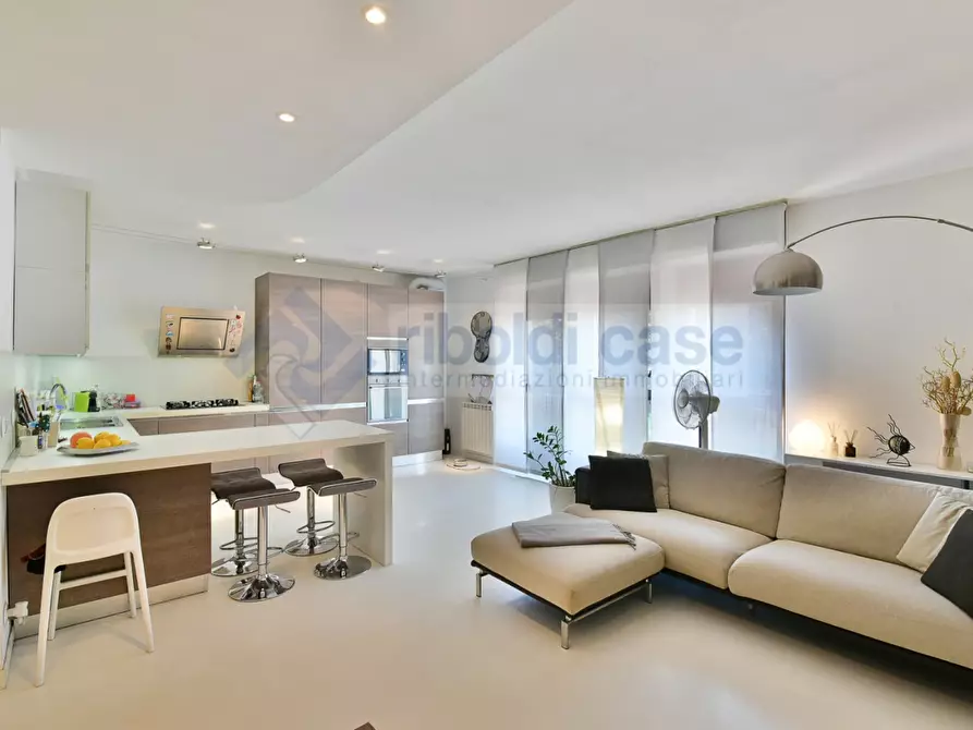 Immagine 1 di Appartamento in vendita  a Cisliano