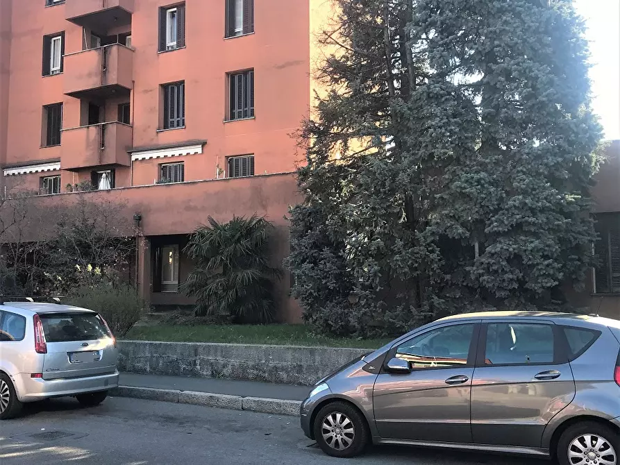 Immagine 1 di Attico in vendita  in VIA PARINI a San Giorgio Su Legnano