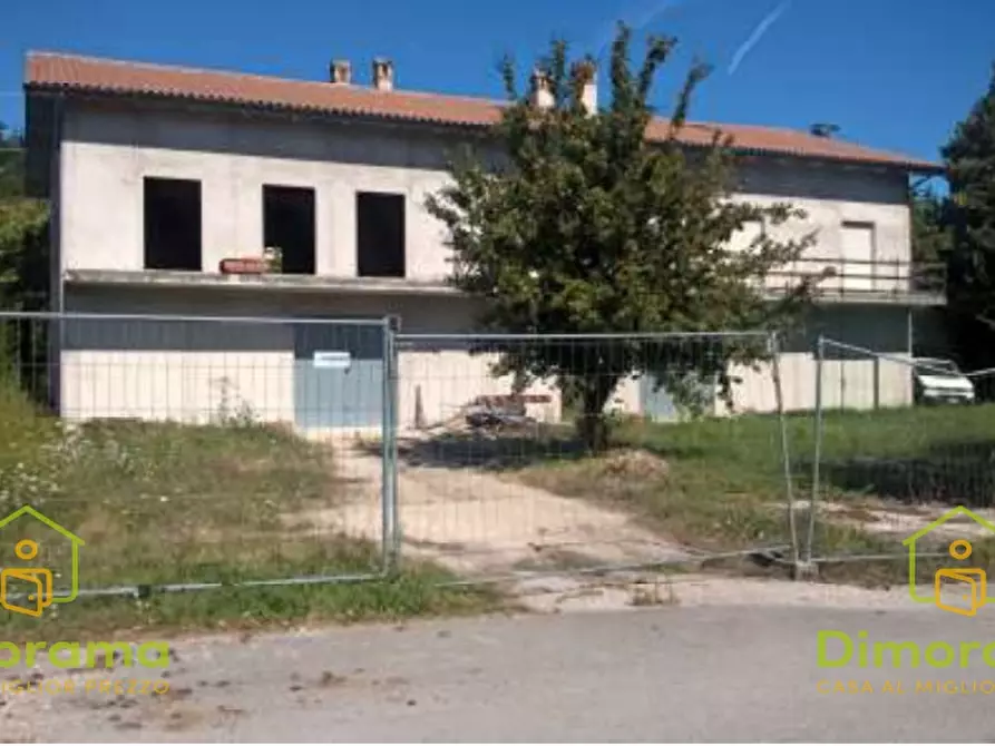 Immagine 1 di Terreno edificabile in vendita  in Via Vanzetti a Valfornace