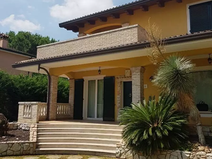 Immagine 1 di Villa in vendita  in Via Giacomo Camporesi  20Ravenna (RA) a Ravenna