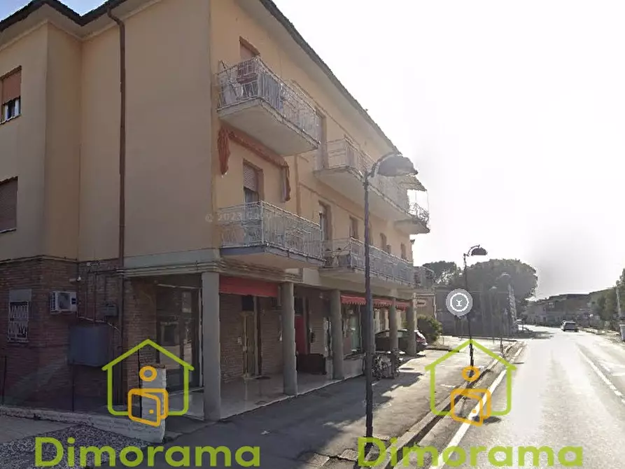 Immagine 1 di Appartamento in vendita  in Via Fiumazzo   584 (Voltana) a Lugo