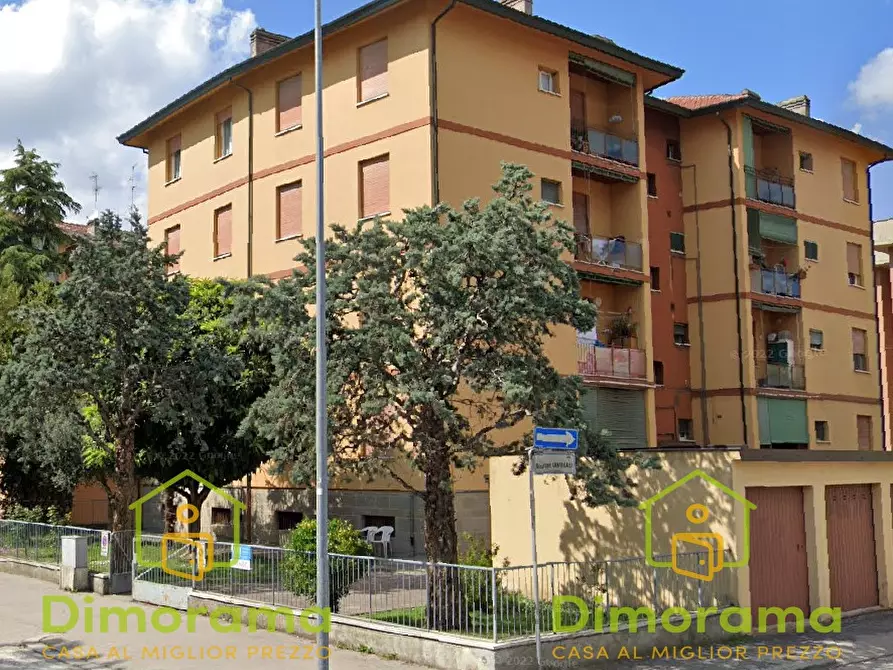 Immagine 1 di Appartamento in vendita  in Via Dal Pozzo  39 a Faenza