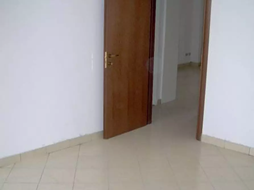 Immagine 1 di Appartamento in vendita  a Mariano Comense