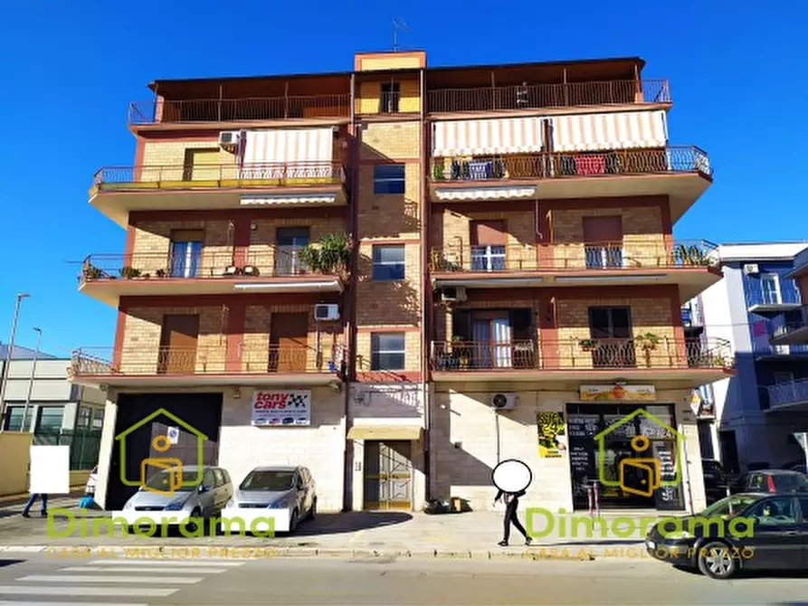 Immagine 1 di Appartamento in vendita  in Viale Di Ponente  175 a Cerignola